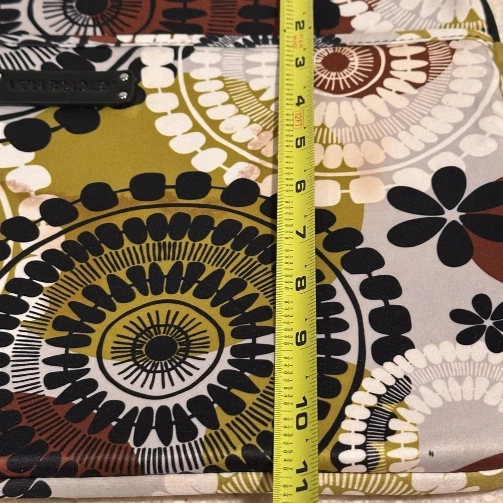 Vera Bradley Neoprene Padded Laptop Sleeve Cocoa Moss Pattern 15”Laptop GUC